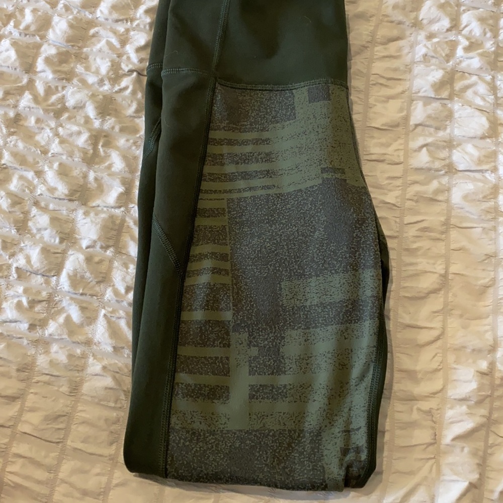 UA Dark Green Leggings